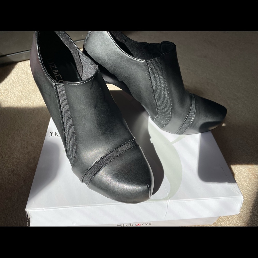 Liz & Co like new shoes
